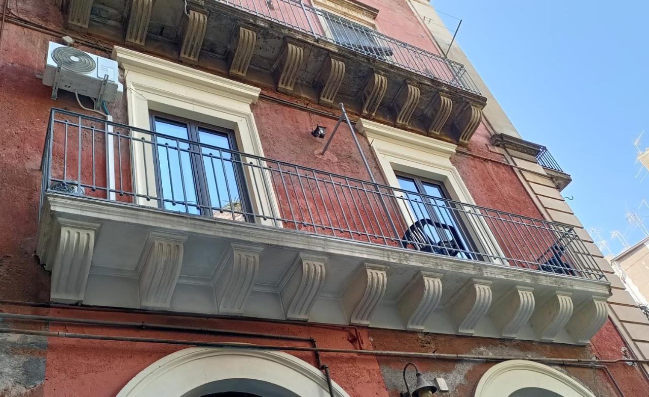 Stesicoro Art Home, In Centro Storico A Катанія Екстер'єр фото